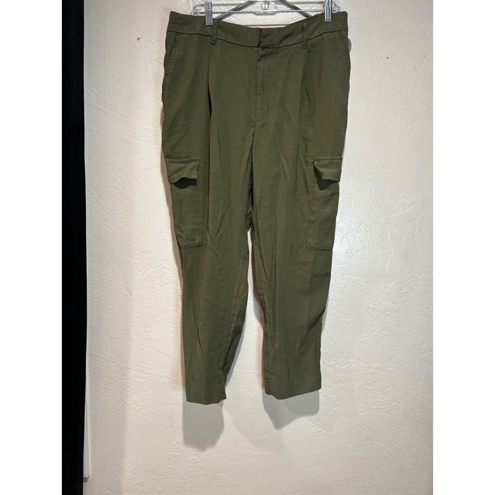 A New Day Womens Olive Green High Rise Cargo Pants Size 16 Straight Leg Utility